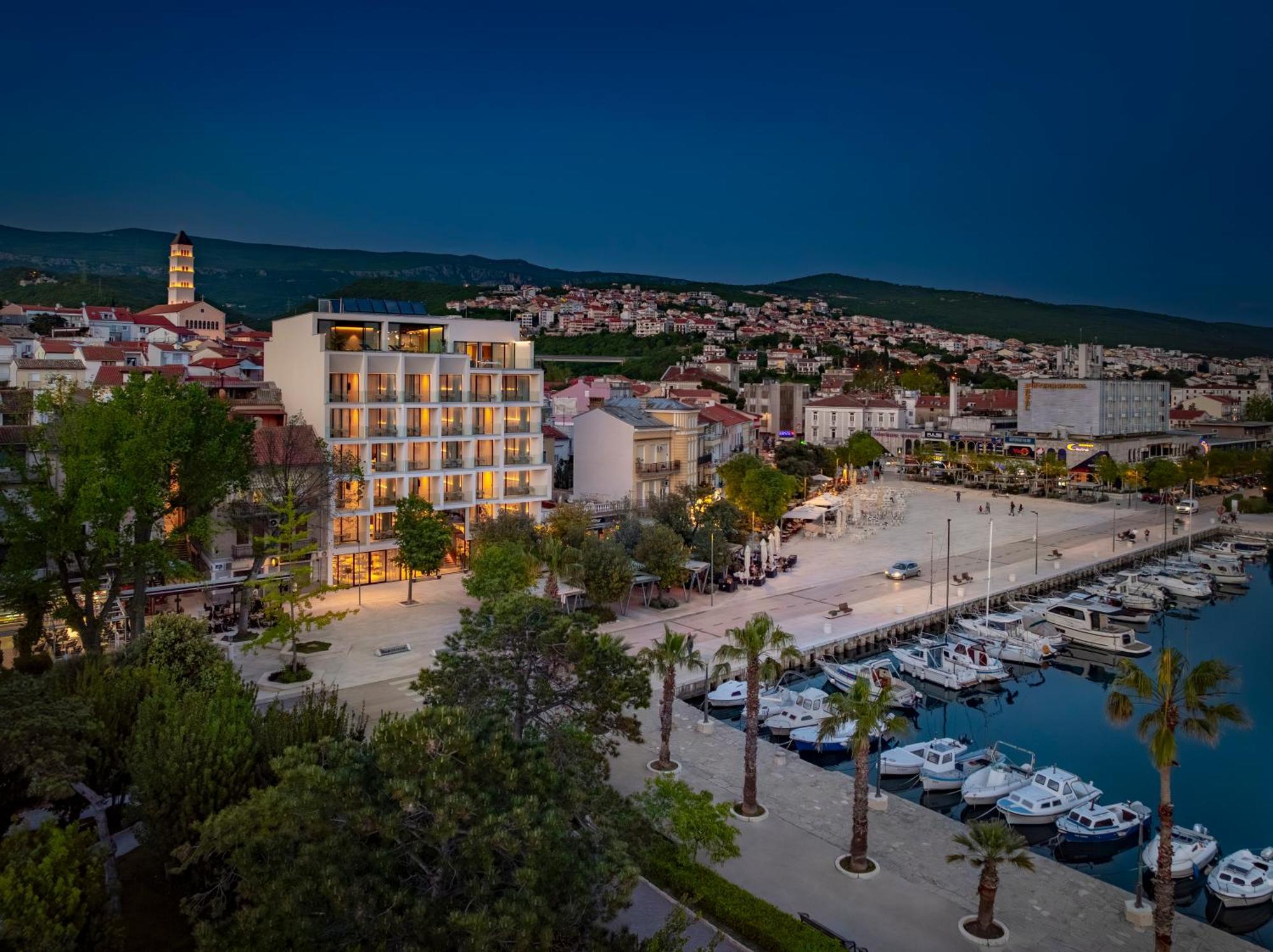 Aminess Younique Narrivi Hotel Crikvenica Exterior foto